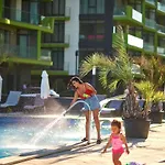 Lägenhet El Mar Pool & Mamaia Nord Năvodari