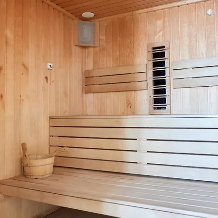 El Mar Studio Beach Pool & Spa Mamaia Nord