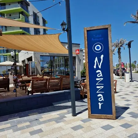 Apartment El Mar Studio Beach Pool & Spa Mamaia Nord *